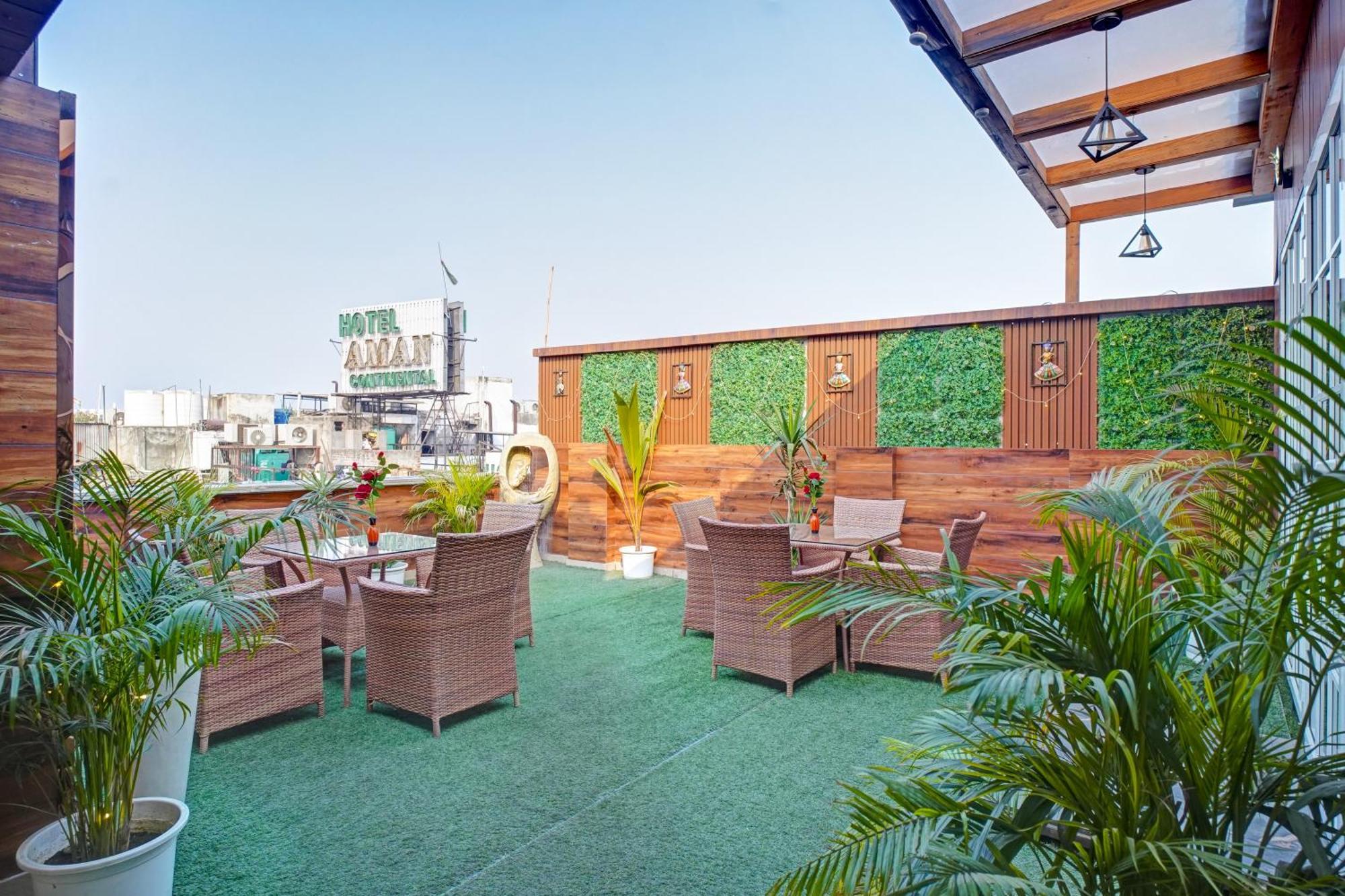 Hotel Gold Palace - 03 Mins Walk From New Delhi Railway Station Extérieur photo