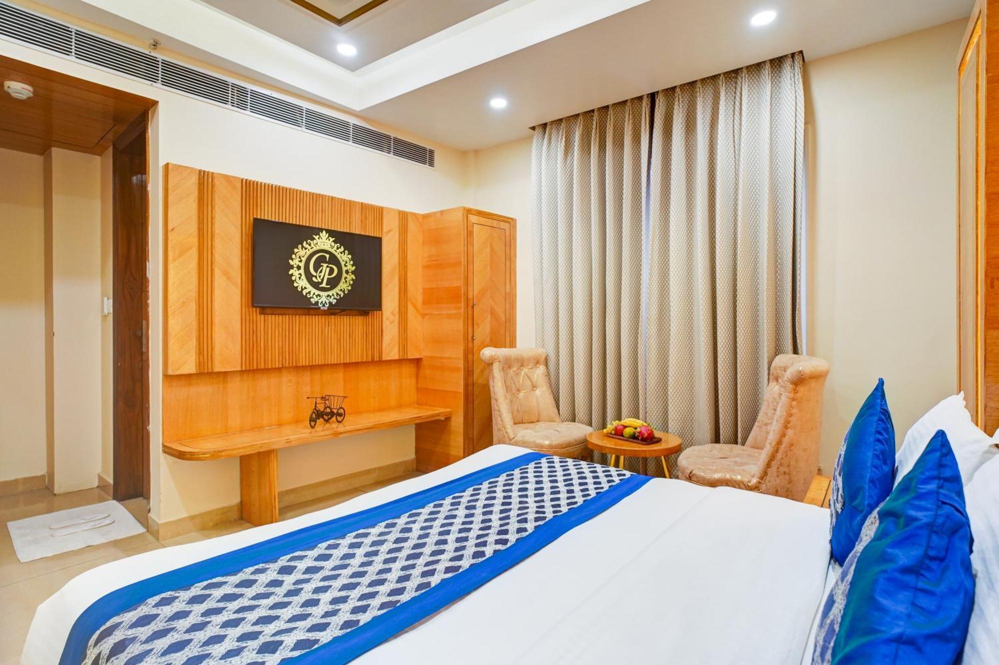 Hotel Gold Palace - 03 Mins Walk From New Delhi Railway Station Extérieur photo