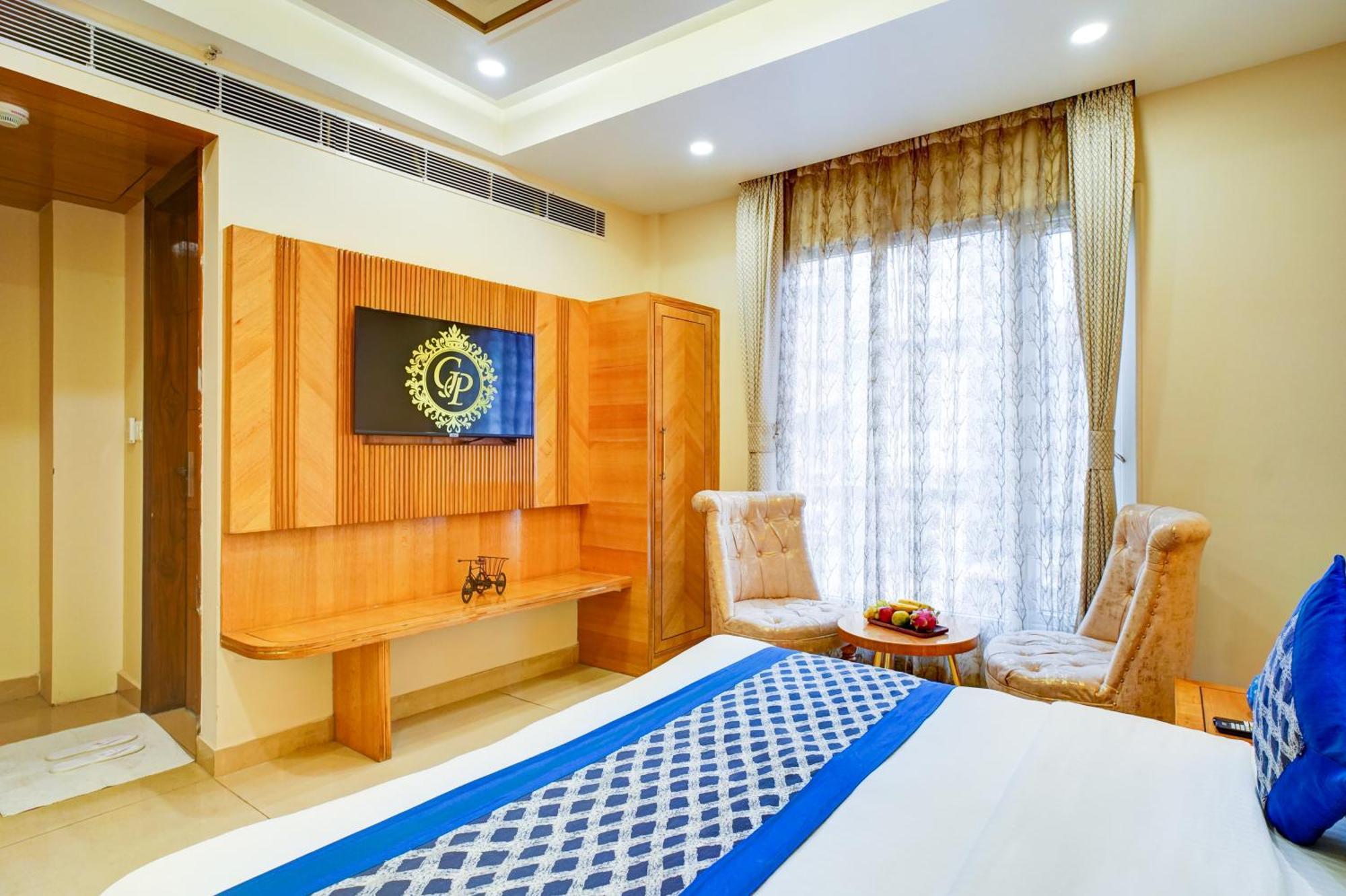 Hotel Gold Palace - 03 Mins Walk From New Delhi Railway Station Extérieur photo