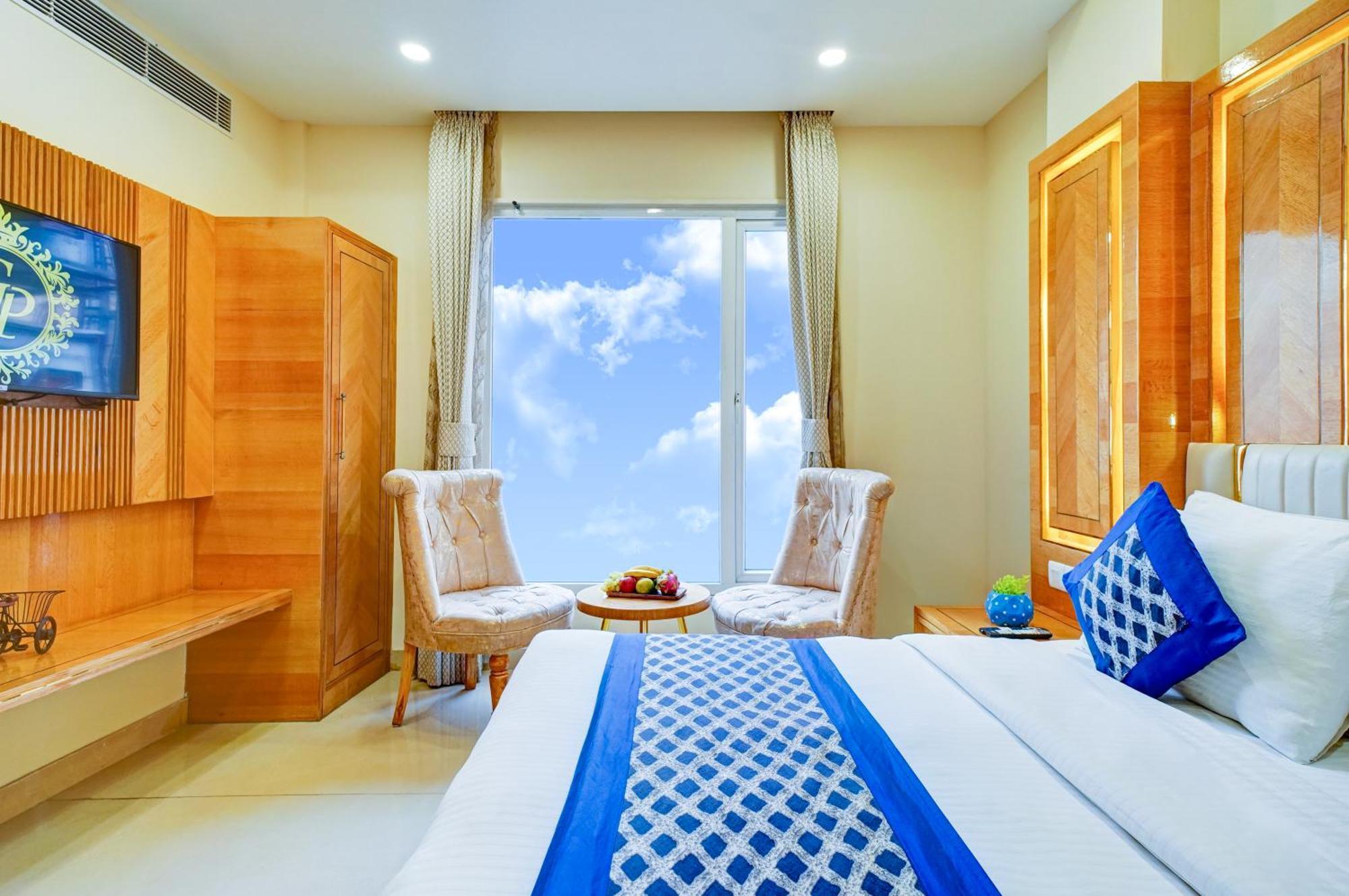 Hotel Gold Palace - 03 Mins Walk From New Delhi Railway Station Extérieur photo